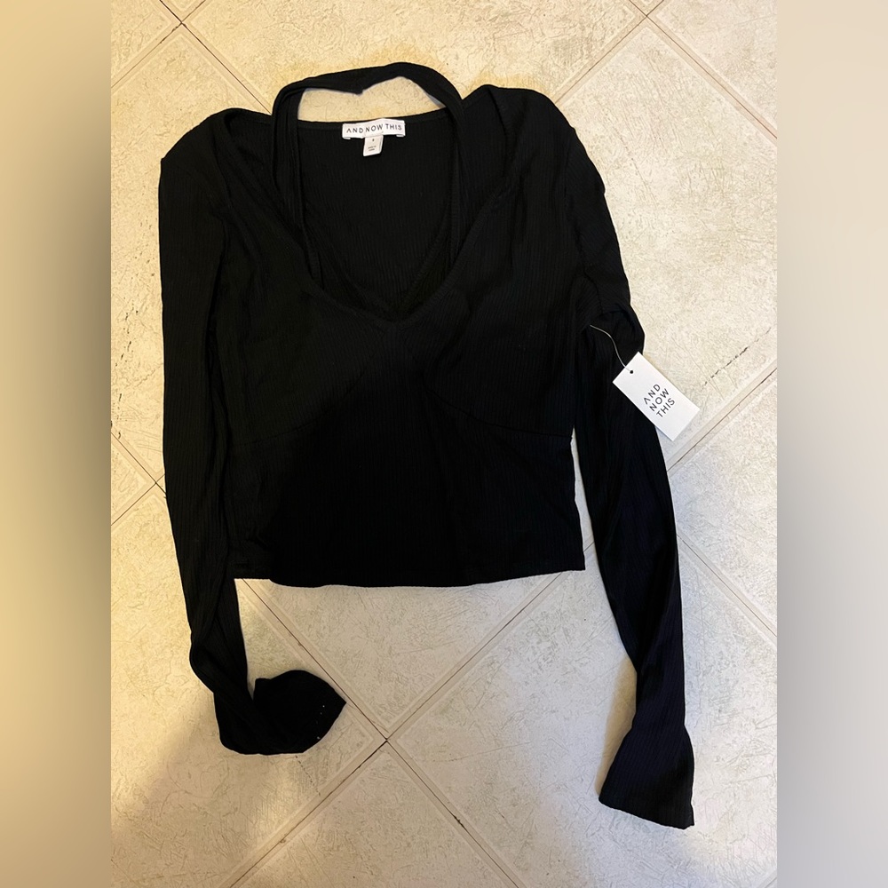NWT And Now This Black Strap Cropped w Double Neckline Size Small Top $69  Ga gg